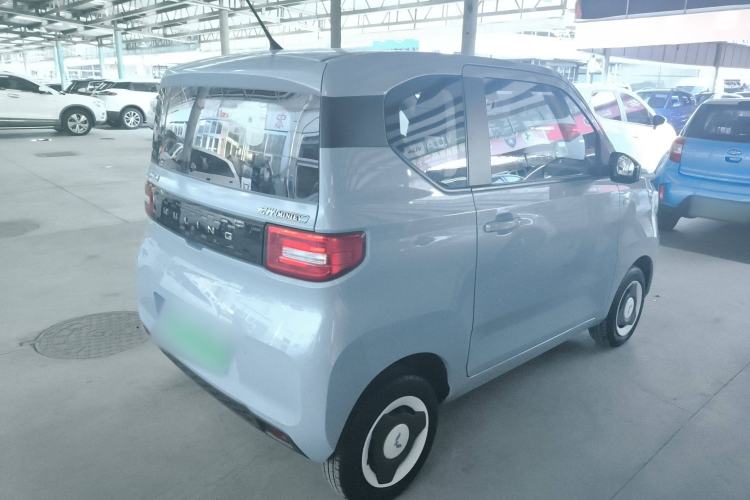 Used Wuling Hongguang MINIEV 2022 Easy Version Lithium Iron Phosphate
