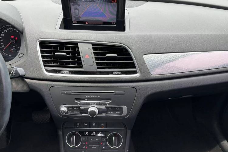 Used Audi Q3 2016 30 TFSI Fashion Model
