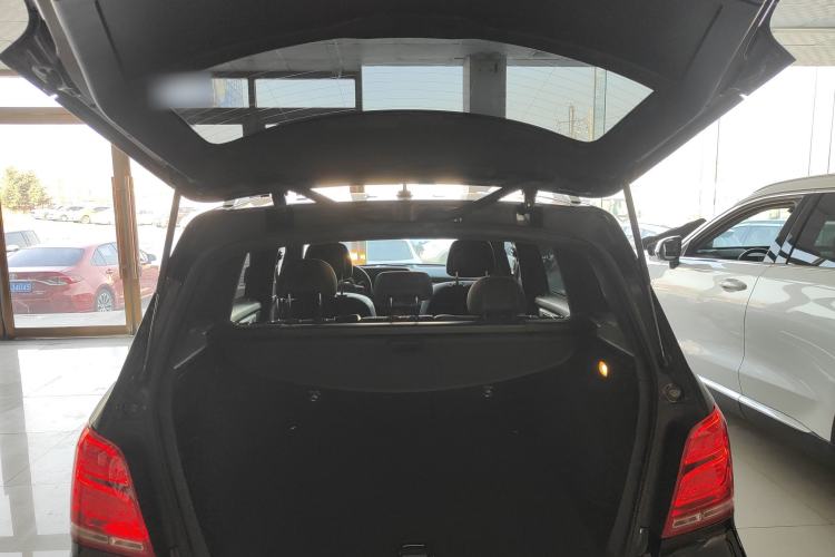 Used Mercedes-Benz GLK-Class 2015 GLK 260 4MATIC Dynamic Edition Ultimate Version
