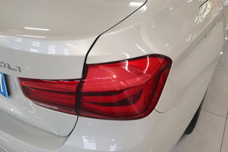 Used BMW 3 Series 2018 320Li xDrive Fashion Model
