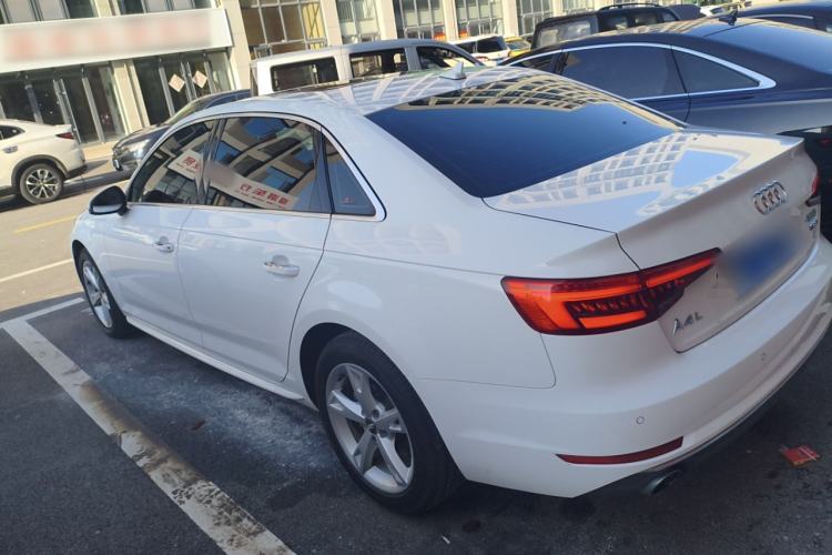 Used Audi A4L 2017 Plus 40 TFSI Fashion Model
