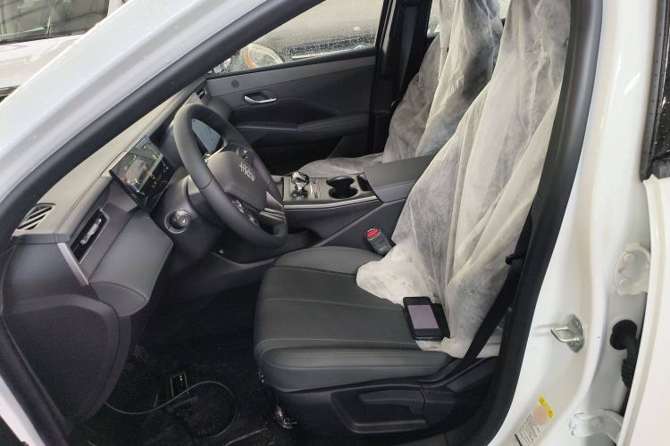 Used BYD Qin PLUS 2025 DM-i Smart Drive 55KM Leading Model
