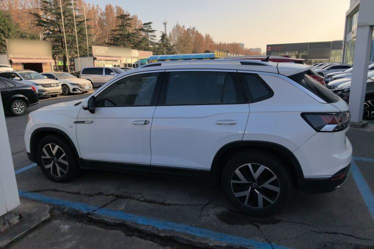 Used Volkswagen Tayron 2023 300TSI Two-Wheel-Drive Luxury Plus Advanced Edition