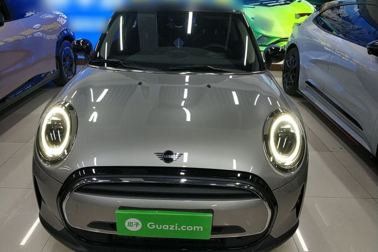 Used  MINI 2023 1.5T ONE
