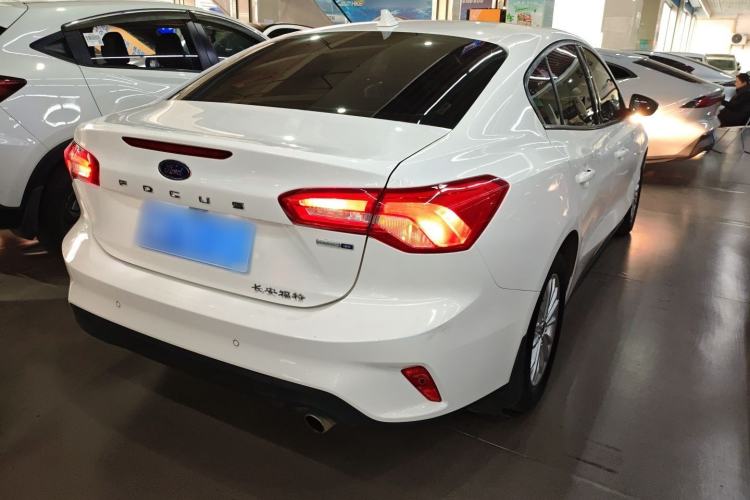 Used Ford Focus 2019 Sedan EcoBoost 180 Automatic Trend Edition