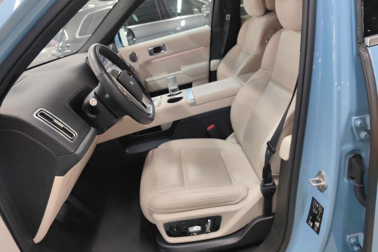 Used Li Auto L7 2024 Ultra Model
