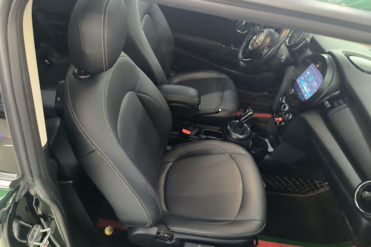 Used  MINI 2018 1.5T ONE PLUS
