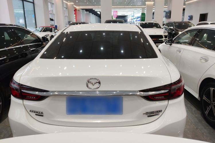 Used Mazda Atenza 2021 2.0L Blue Sky Luxury Edition
