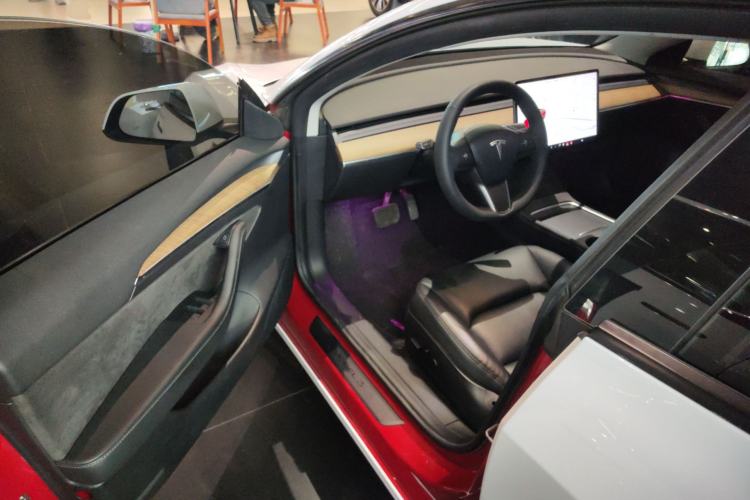 Used Tesla Model 3 2021 Standard Range Rear-Drive Upgraded Version
