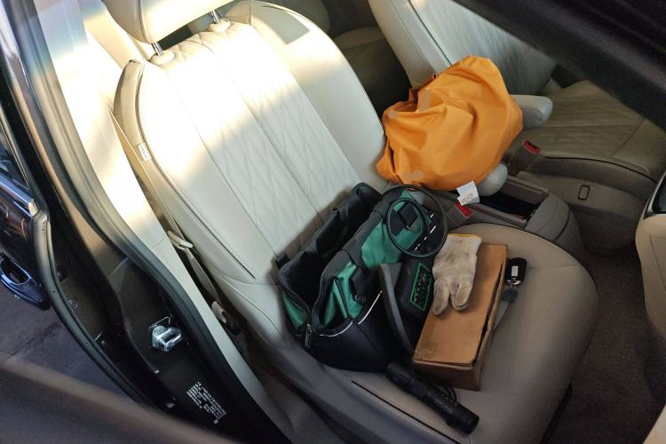 Used Buick GL8 2021 Land Cruiser Executive Class 652T Luxury Model
