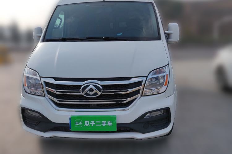 Used SAIC MAXUS Xintu V80 2021 2.0T PLUS Manual Aoyuntong Short Wheelbase Mid-Roof 5/6-Seater