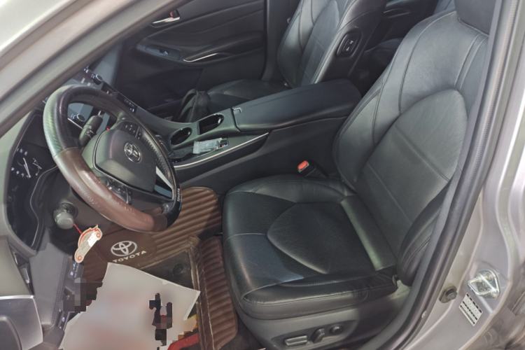 Used Toyota Avalon 2019 2.0L Luxury Edition China VI Standard
