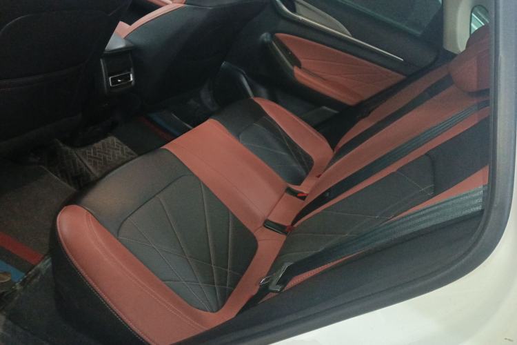 Used Changan Eado 2023 Changan Edition PLUS Blue Whale NE 1.4T GDI DCT Prestige Version
