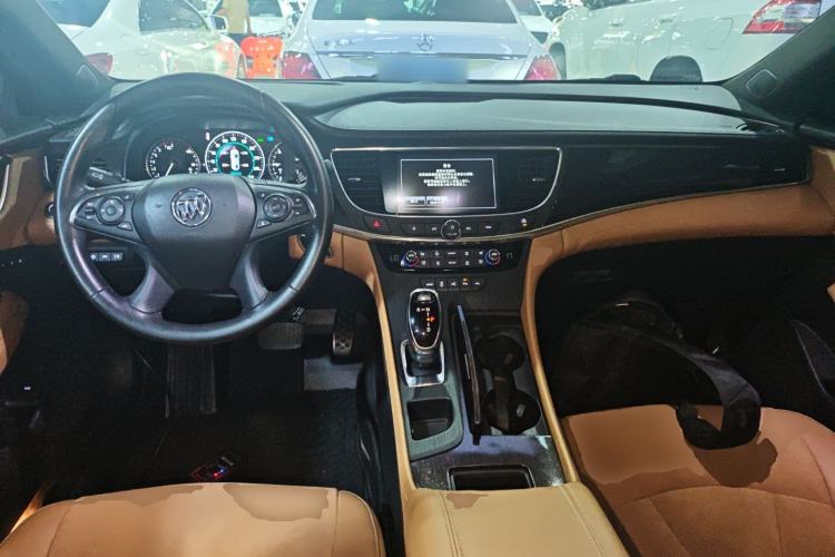 Used Buick LaCrosse 2018 20T Luxury Model
