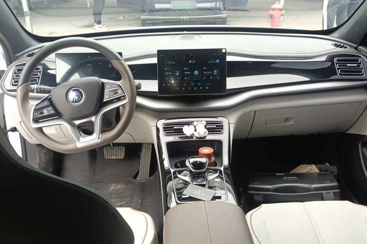 Used BYD Qin PLUS 2024 Honor Edition EV 510KM Leading Model