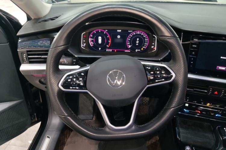 Used Volkswagen Passat 2023 330TSI Prestige Edition
