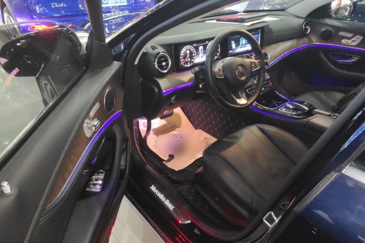 Used Mercedes-Benz E-Class 2016 E 300 L Stylish Model
