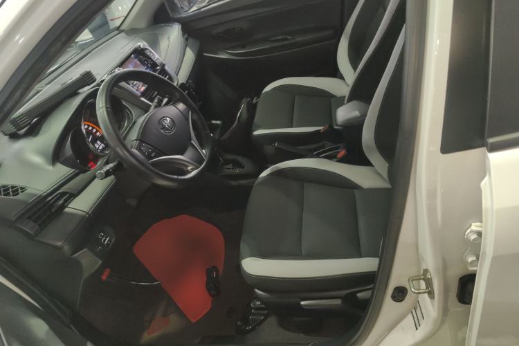 TDK.VehicleDetails.img