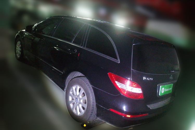 Used Mercedes-Benz R-Class 2017 R 320 4MATIC Business Edition Prestige Model