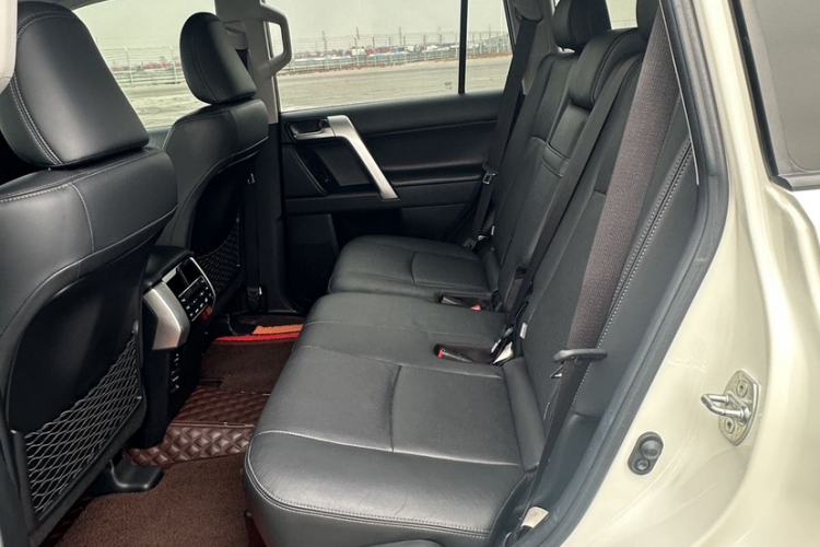 Used Toyota Prado 2018 3.5L Automatic TX-L NAVI with Rear-Mounted Spare Tire
