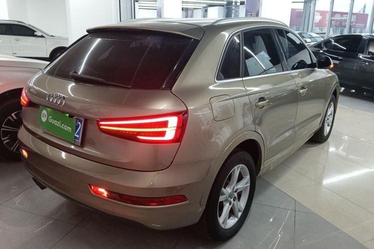 Used Audi Q3 2017 30 TFSI Fashion Model
