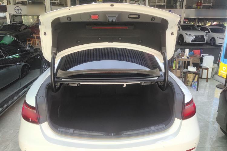 Used Mercedes-Benz E-Class 2021 Facelift E 260 Coupe
