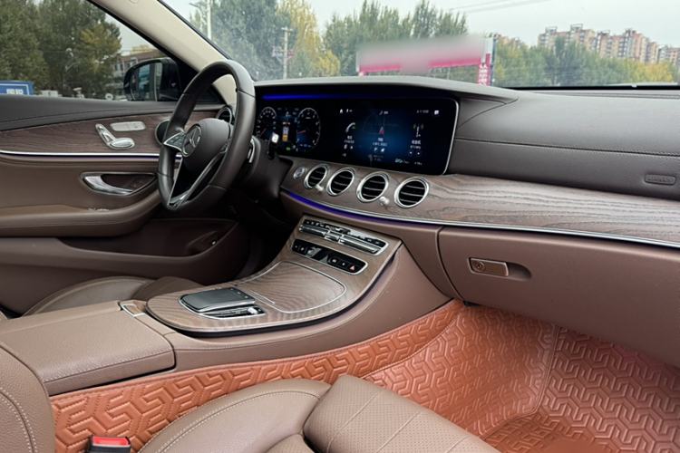 Used Mercedes-Benz E-Class 2021 E 260 L
