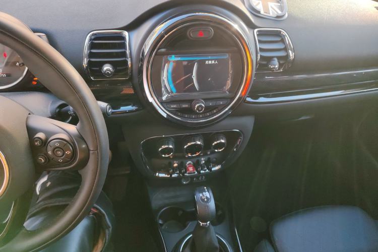 Used  Clubman 2016 1.5T COOPER Connoisseur Edition