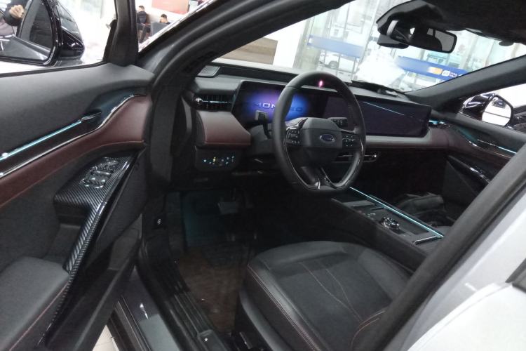 Used Ford Mondeo 2023 EcoBoost 245 Ultimate Model
