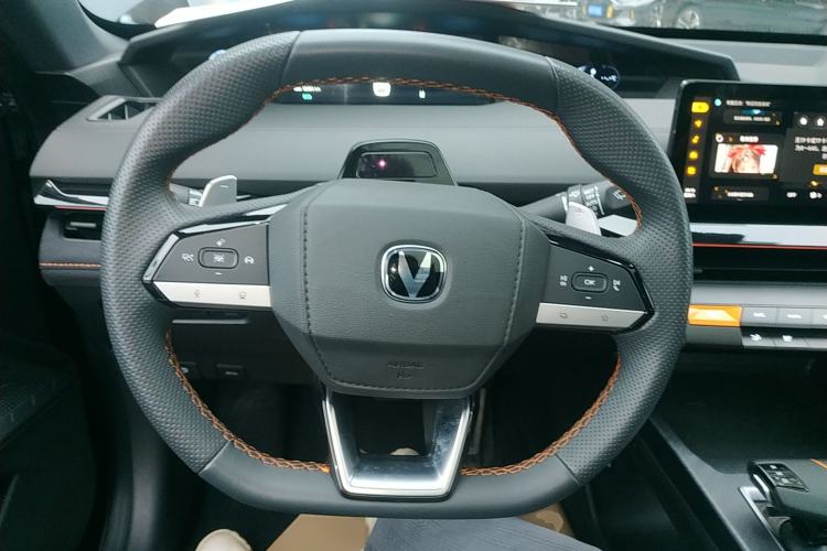 Used Changan UNI-V 2024 1.5T Prestige Sport Edition