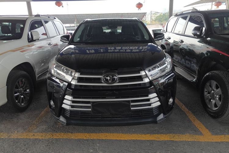 Used Toyota Highlander 2018 2.0T Four-Wheel Drive Luxury Version 7 Seats China VI Standard
