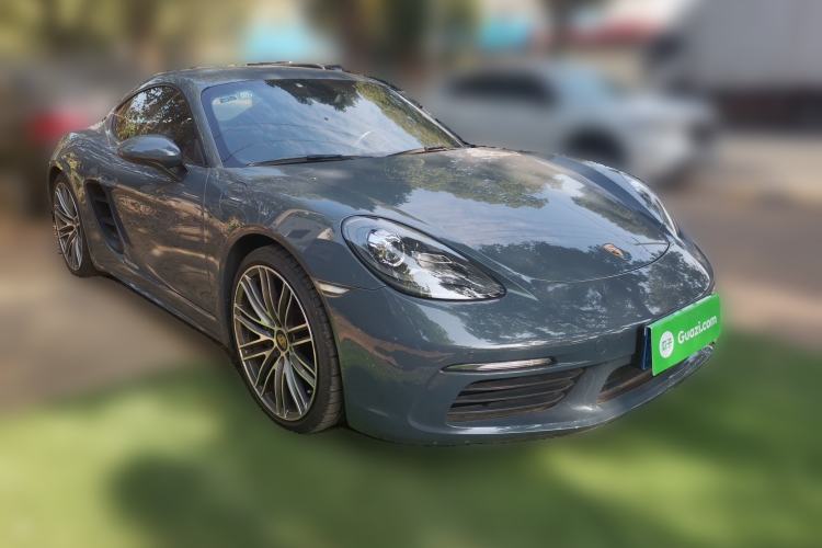 Used Porsche 718 2016 Cayman 2.0T
