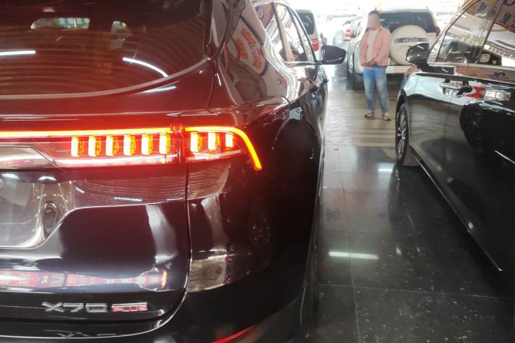 Used JETOUR X70 PLUS 2021 1.5T DCT Mountain 7-Seater