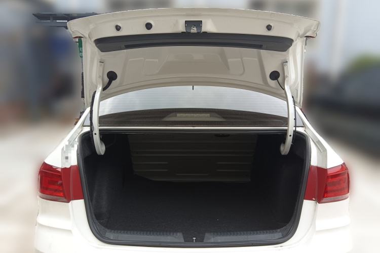 Used Volkswagen Santana 2016 1.4L Manual Fashion Edition
