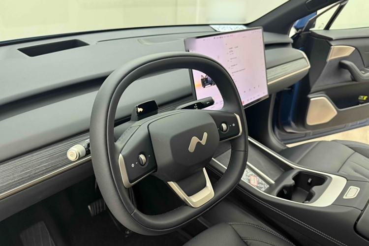 Used ONVO L60 2024 60 kWh Rear-Drive Version
