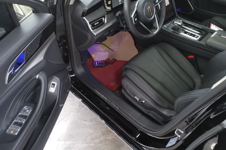 Used Hongqi H5 2023 2.0T Automatic Smart Connect Flagship Edition