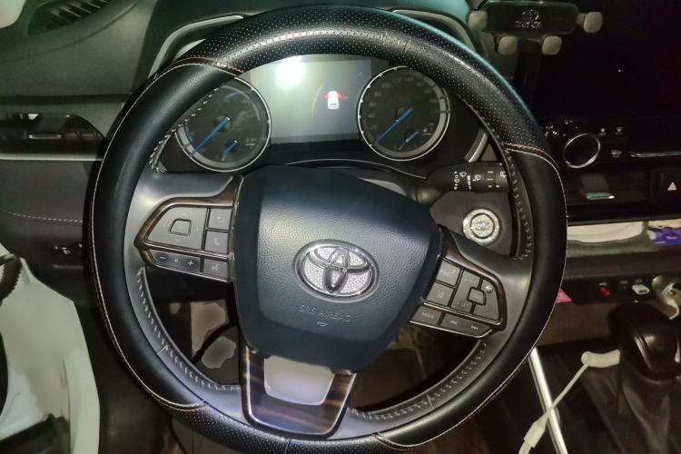 Used Toyota Highlander 2023 2.5L Smart Electric Hybrid Dual-Engine Four-Wheel Drive Prestige Version – 7 Seats
