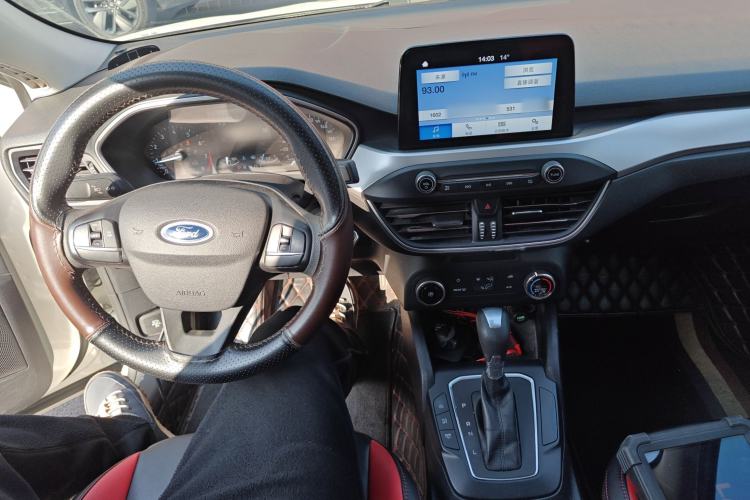 Used Ford Focus 2019 Sedan 1.5L Automatic FENGYUE Model China V Standard
