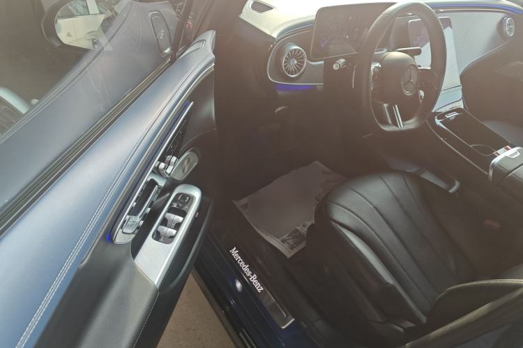 Used Mercedes-Benz EQE 2022 350 First Edition Special Version