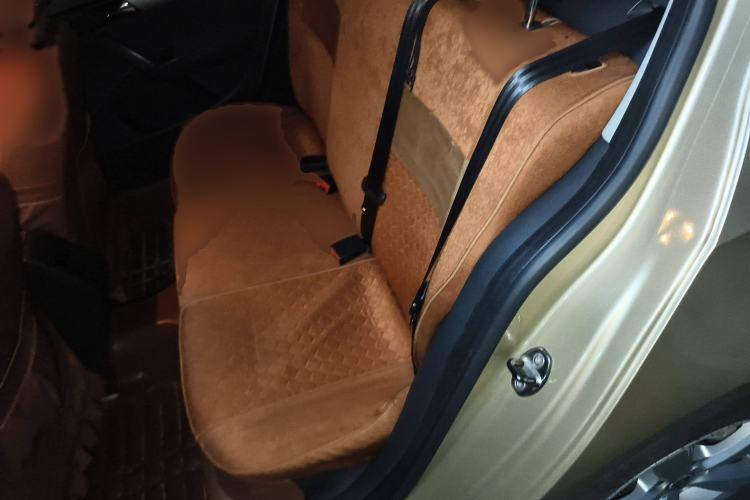 Used Volkswagen Lavida 2013 Revised Classic 1.6L Automatic Fashion Edition
