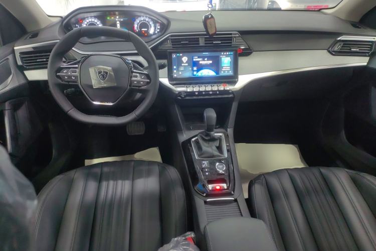 Used Peugeot 408 2022 1.6T Light-Chasing Edition
