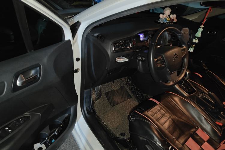 Used Citroen C4 Sega 2018 1.6L Automatic Luxury Model
