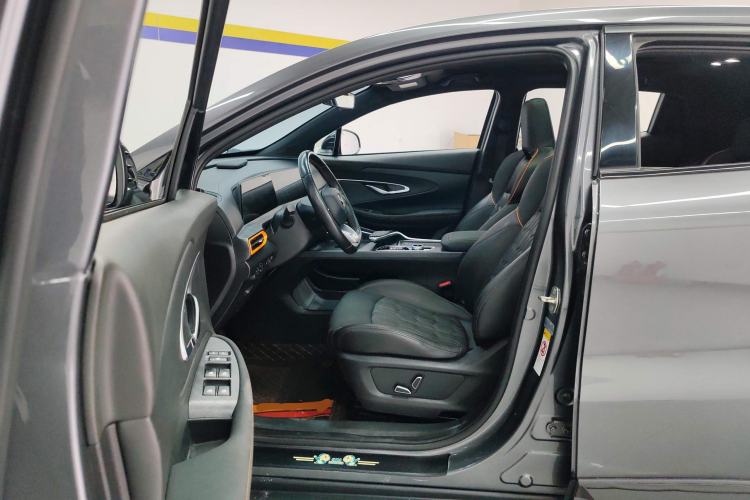 Used Changan UNI-T 2022 1.5T Prestige Version
