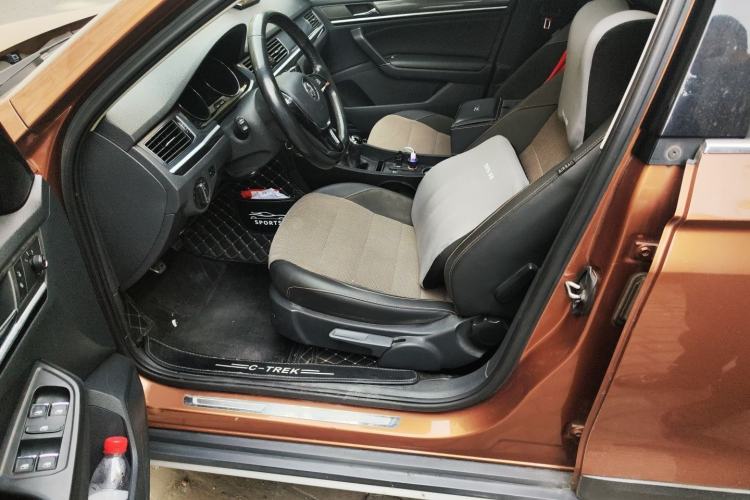 Used Volkswagen C-TREK 2018 1.5L Manual Comfort Model
