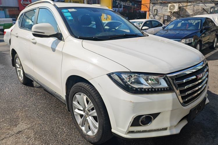 Used Haval H2 2016 Red-Label 1.5T Manual Two-Wheel Drive Luxury Model
