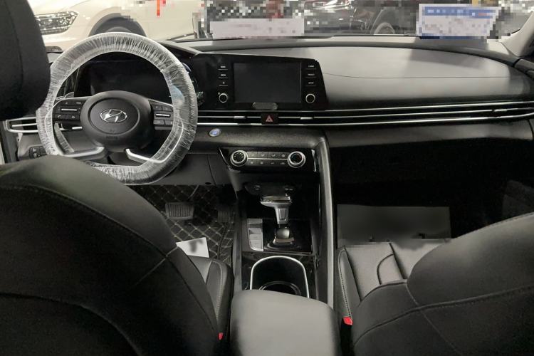 Used Hyundai Elantra 2022 1.5L CVT GLX Elite Edition
