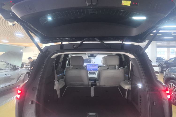 Used Denza N9 2025 Flagship Model