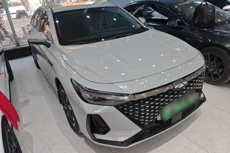 Used Chery Fengyun A8 2024 127 ZHU FENG Version