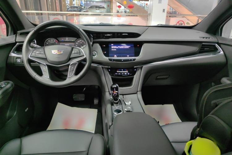 Used Cadillac XT5 2021 2.0T Two-Wheel Drive Luxury Version