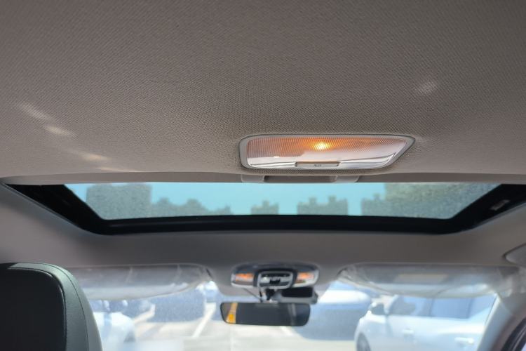 Used Hyundai Elantra 2022 1.5L CVT LUX Prestige Edition
